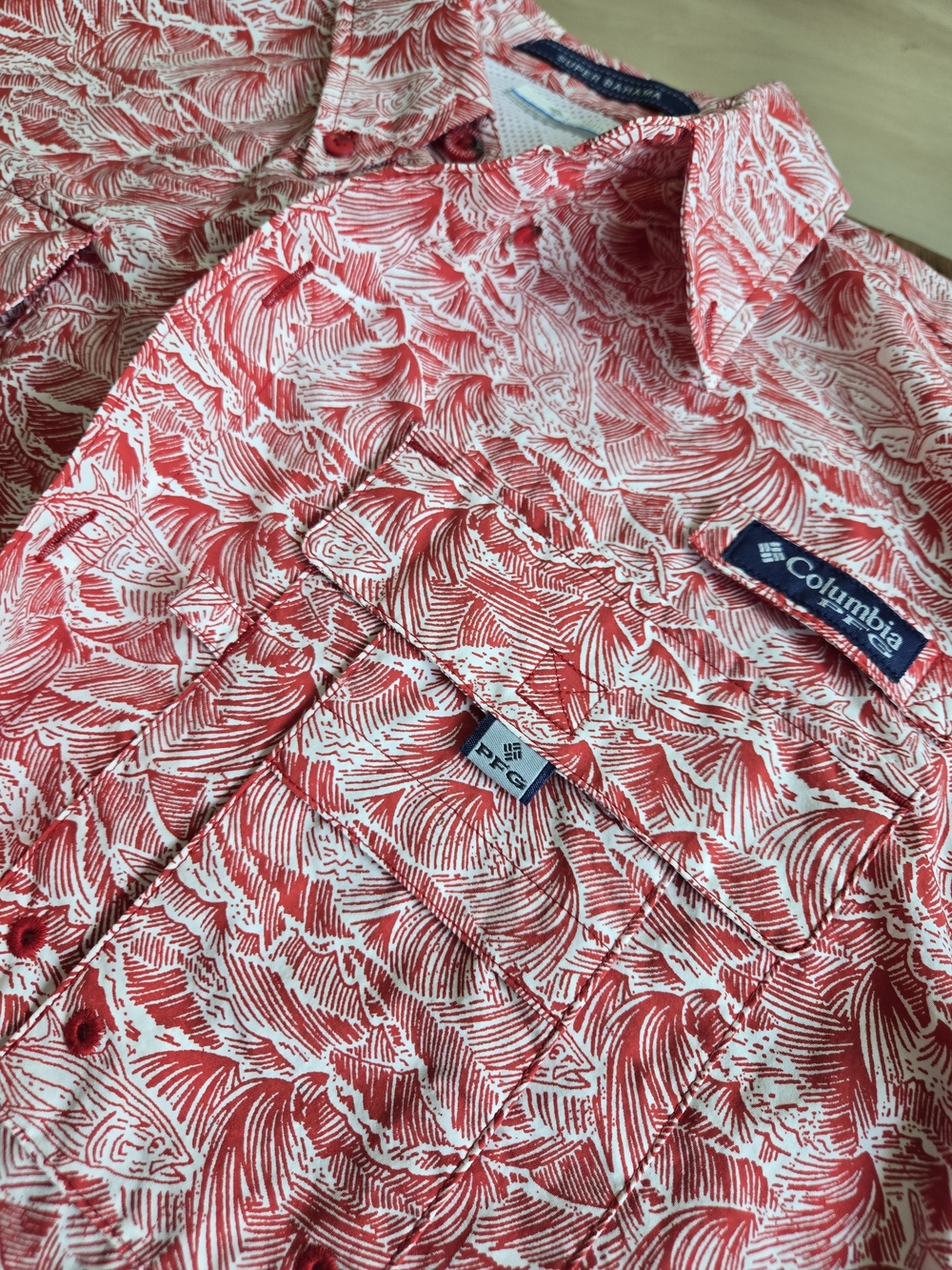Columbia Red & White Printed Button-Down Shirt Men’s M